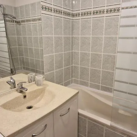 Apartamento La Belle Tessardaise, Draps Compris Et Parking Gratuit